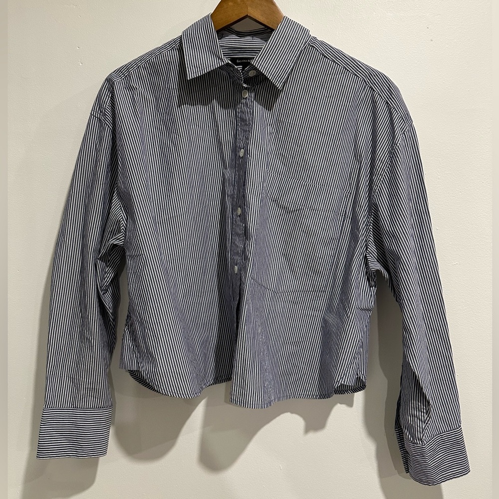 Banana Republic Blue and White Striped Button-Down Shirt